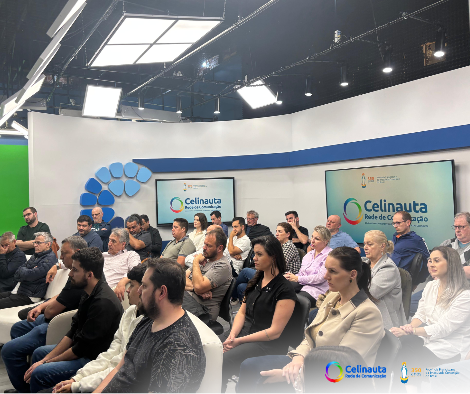 Frei Gustavo Medella destaca o papel do jornalista na promoção da verdade e da união durante encontro com comunicadores da Rede Celinauta